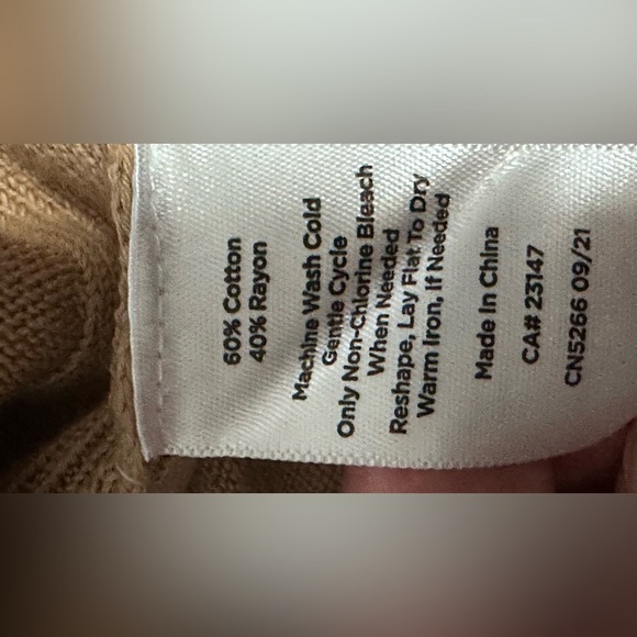 🍂 Talbots Girlfriend Cardigan - Tipped, Size XS 🍁 - Picture 9 of 13